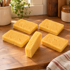 Sunny Dish Sponge Set detail: Sunny’s plain porous body and thicker selected format